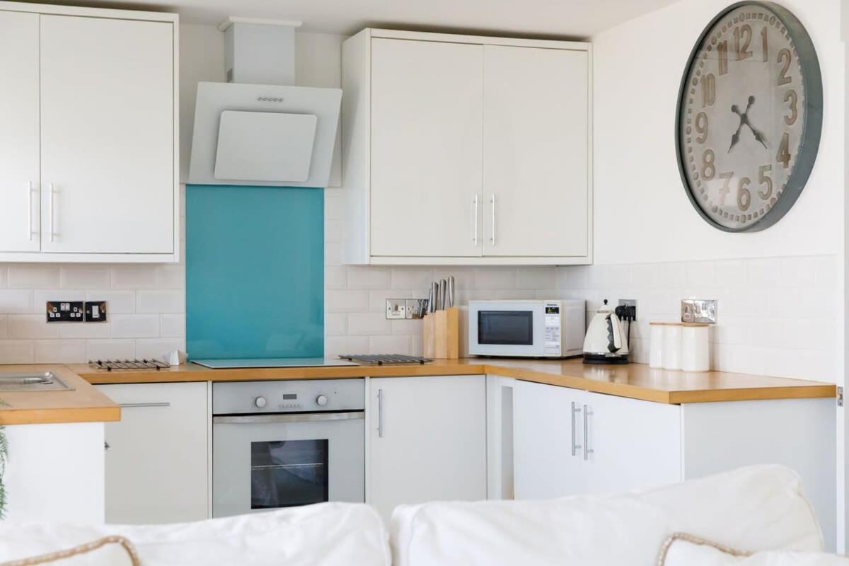 Ferienwohnung Two Bed Seafront Escape In East Wittering Exterior foto